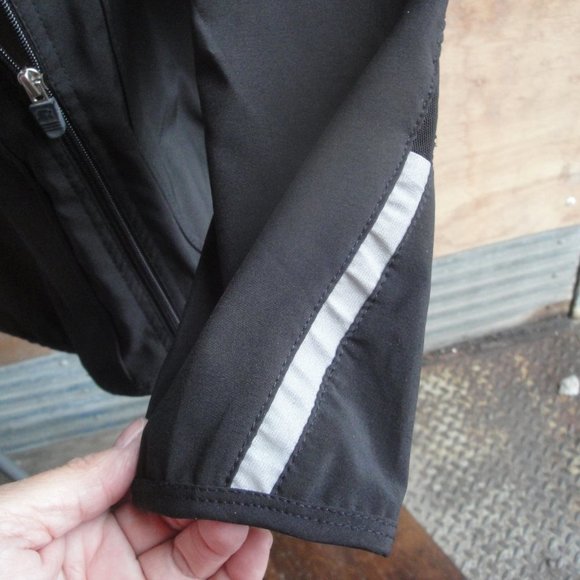 Starter Jacket--Size XL(46-48) - Picture 4 of 7